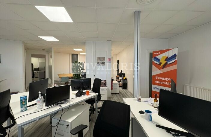 BUREAUX à LOUER — photo 3