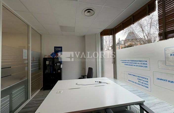 BUREAUX à LOUER — photo 4