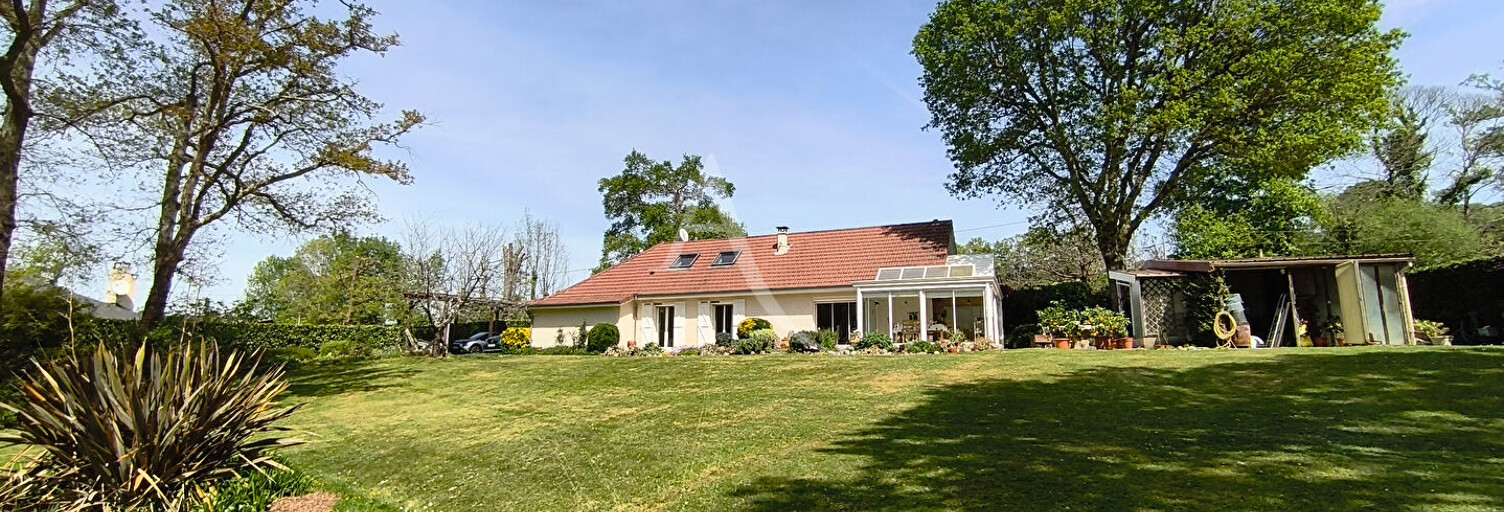 Maison 6 Pièces 140 m² à vendre à Maucor (64160)