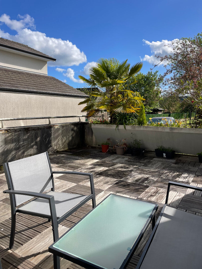 Appartement  T3 à louer Lons 64140