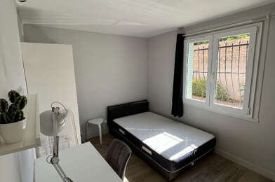 Appartement 5 pièces 482 €