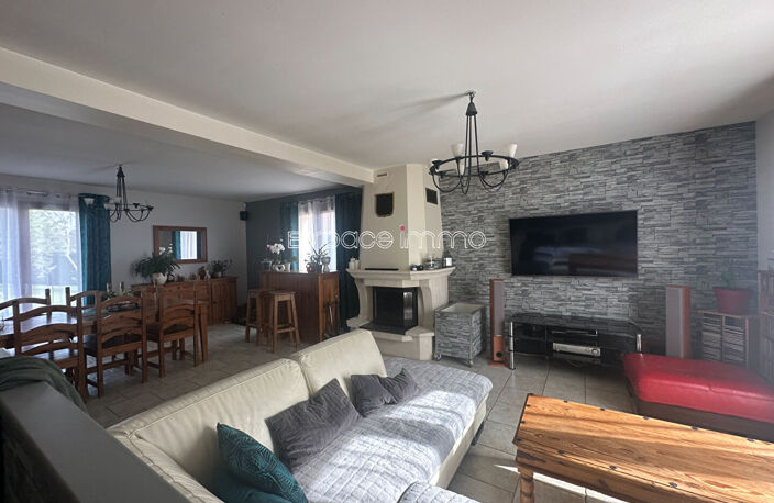 Maison individuelle vivable de plain pied  - 133m²  - 4 chambres - 1932m² de terrain - Sainte Croix Sur Buchy — photo 5