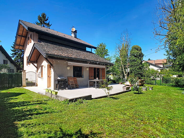 Perrignier, Maison 104 m², 3 ch. jardin 561 m² & garage , Pompe à chaleur, DPE C  Gare Léman Express — photo 1