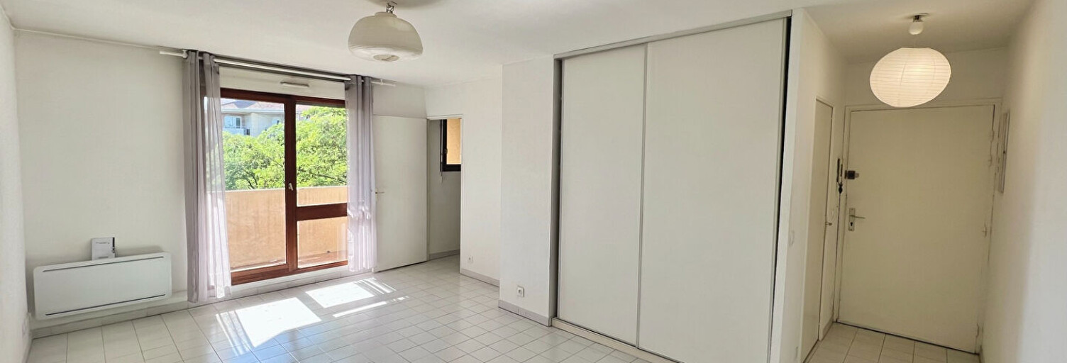 Appartement 1 Pièce 30 m² à louer à Aix-en-Provence (13100)