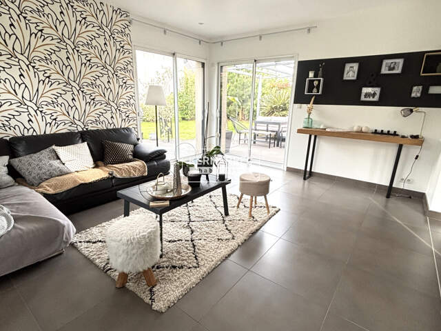 A VENDRE Maison 7 pièces à VITRE 145 m² - 448 100  HAI — photo du bien