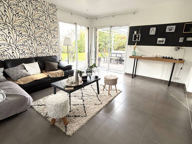 A VENDRE Maison 7 pièces à VITRE 145 m² - 448 100  HAI — photo 1
