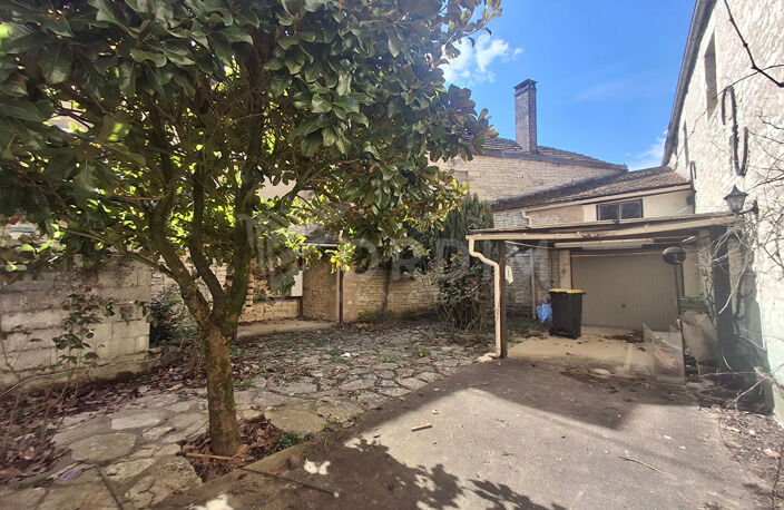 Charme et potentiel : Maison de village proche de Noyers-sur-Serein — photo 3