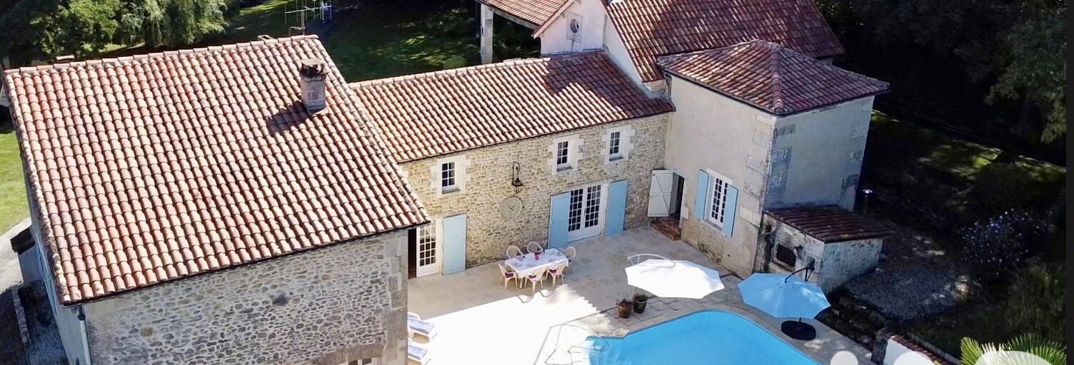 Maison 11 Pièces 395 m² à vendre à Val-de-Cognac (16370)