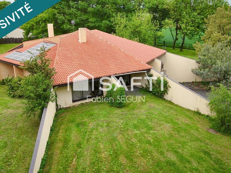 Maison d'architecte de 228 m2 édifiée sur une propriété arborée de 5384 m2 constructible au PLUI — photo 1