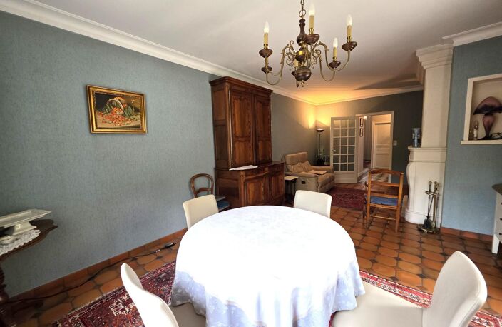Maison Bourgeoise en coeur de ville de La Flèche / 5 chambres / garage — photo 4