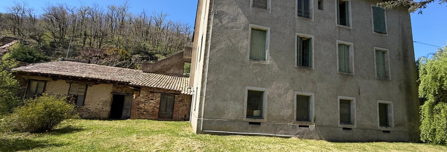 Maison 19 Pièces 330 m² à vendre à Villefranche-de-Rouergue (12200)
