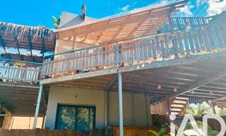 Maison 12 Pièces 163 m² à vendre à L'Étang-Salé (97427)