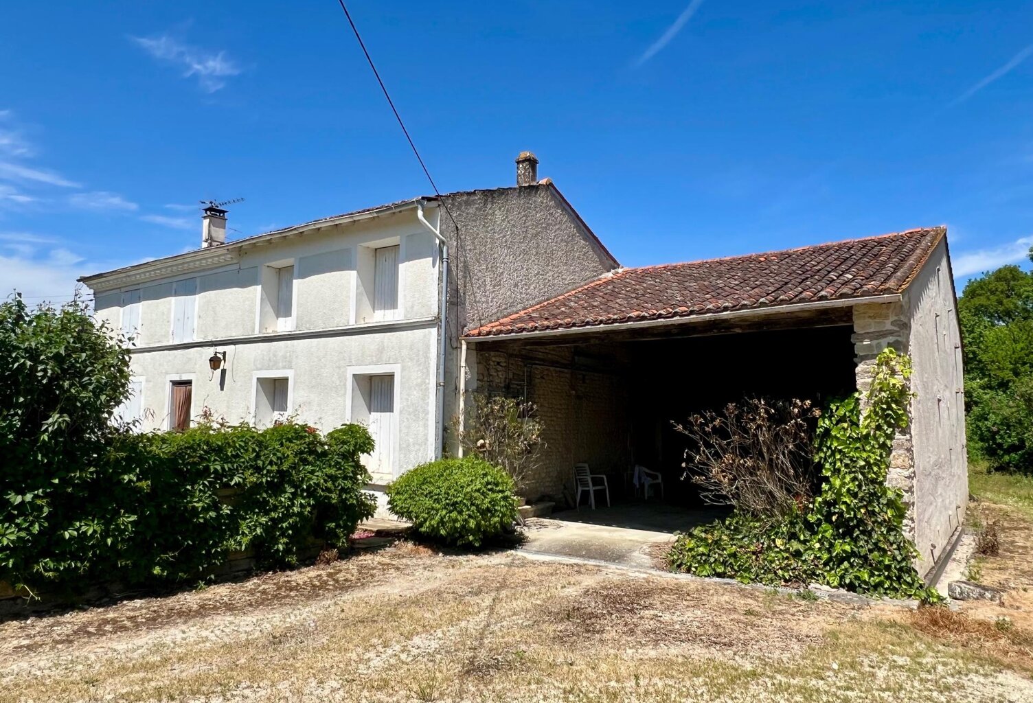 Ensemble immobilier — photo 1