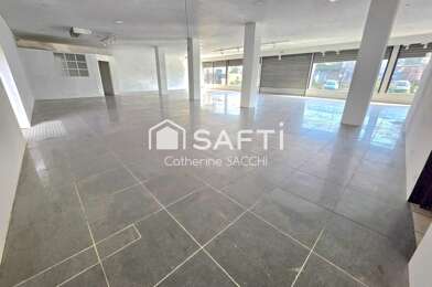Commerce 2 pièces 5170 €