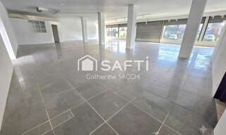 Commerce 2 Pièces 297 m² à louer à Fréjus (83600)