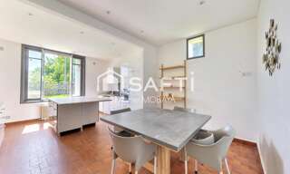 Maison 5 Pièces 133 m² à vendre à Val de Virvée (33240)