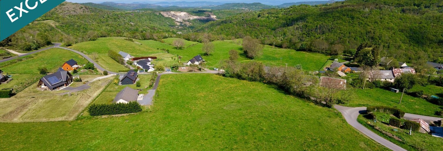 Terrain  1085 m² à vendre à Saint-Pierre-Colamine (63610)