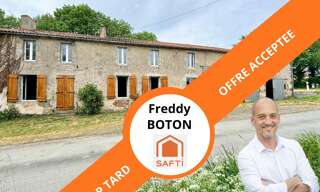 Maison 5 Pièces 351 m² à vendre à Moncoutant (79320)