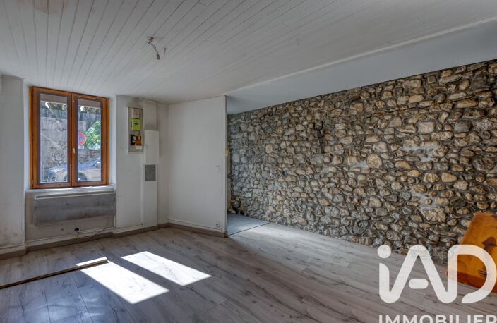 Vente Maison de village 5 pièces — photo 2