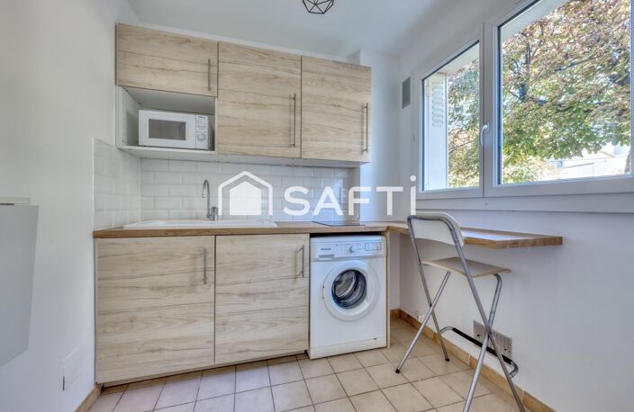 LE PARC DE SAINT-MAUR  STUDIO AVEC BALCON — photo 2