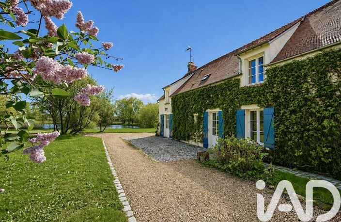 Vente Maison/villa 7 pièces — photo 2