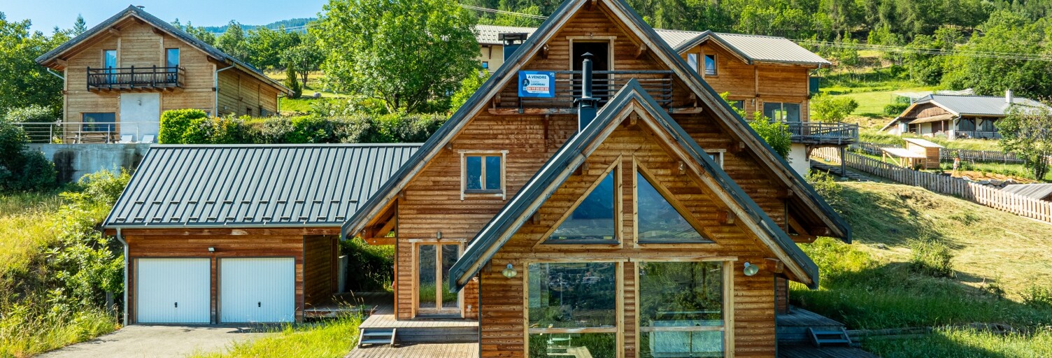 Divers 5 Pièces 167 m² à vendre à Risoul (05600)