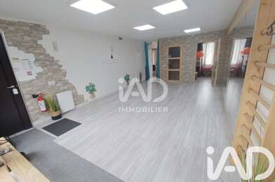 Commerce  242000 €