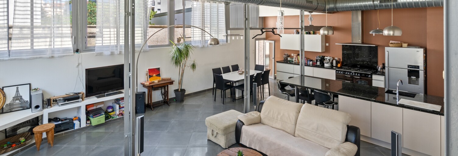 Maison 4 Pièces 223 m² à vendre à Lyon 8 (69008)