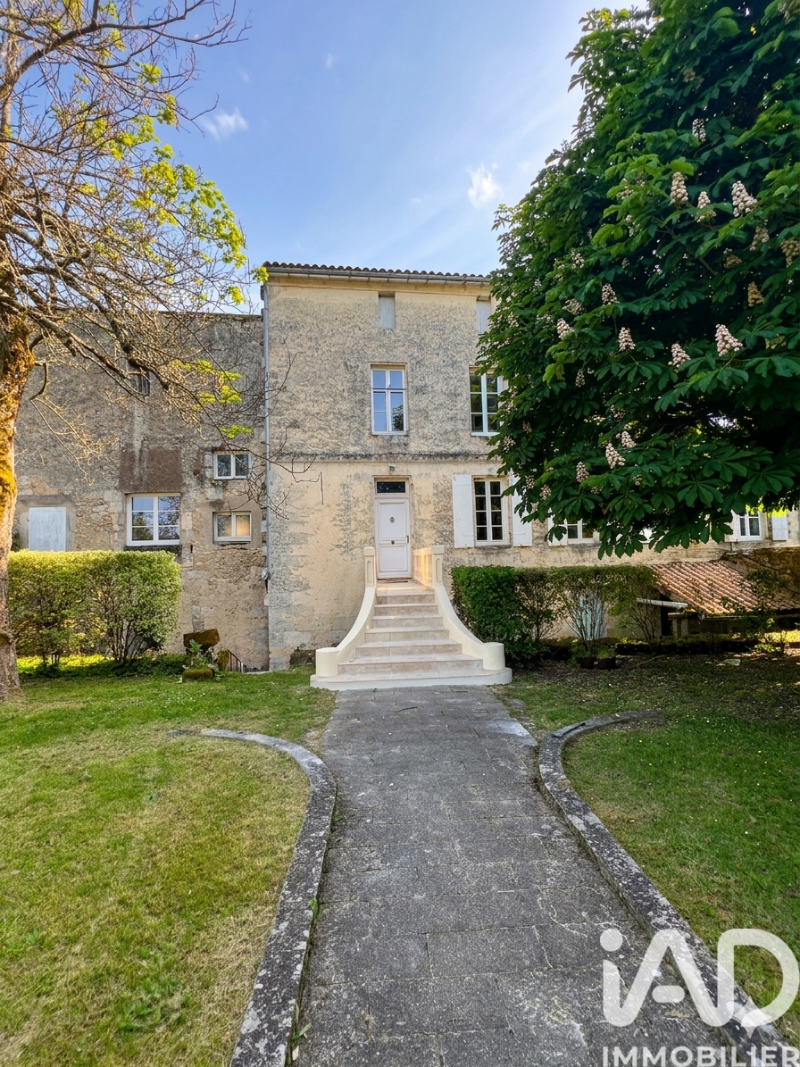 Maison à vendre, 9 pièces, 300 m², Bourg