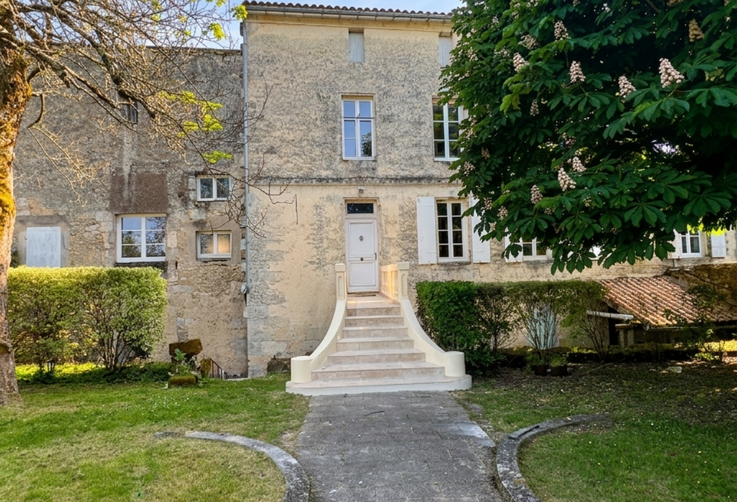 Vente Demeure 9 pièces — photo 1