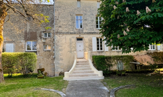 Maison 9 Pièces 300 m² à vendre à Bourg (33710)