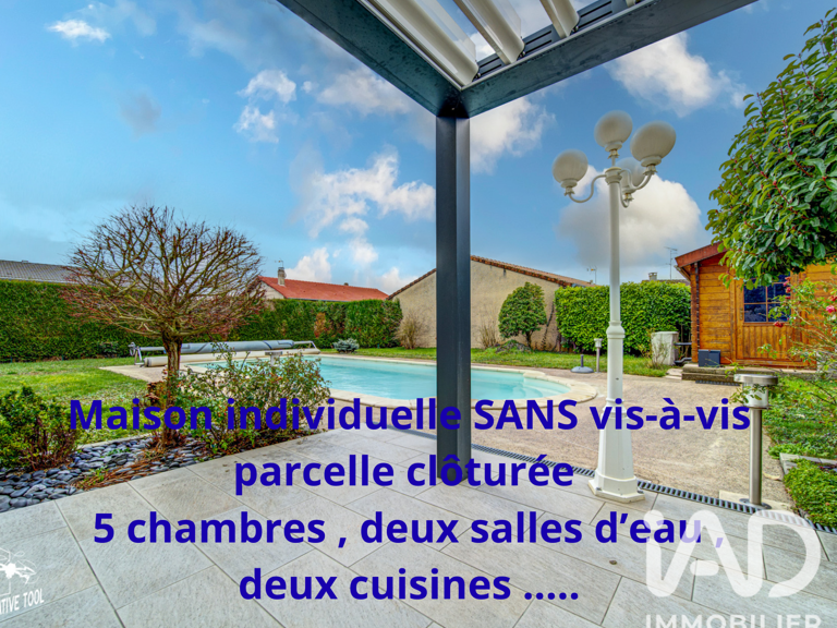 Vente Maison/villa 8 pièces — photo 1
