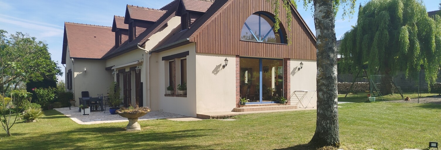 Maison 9 Pièces 225 m² à vendre à Lamnay (72320)