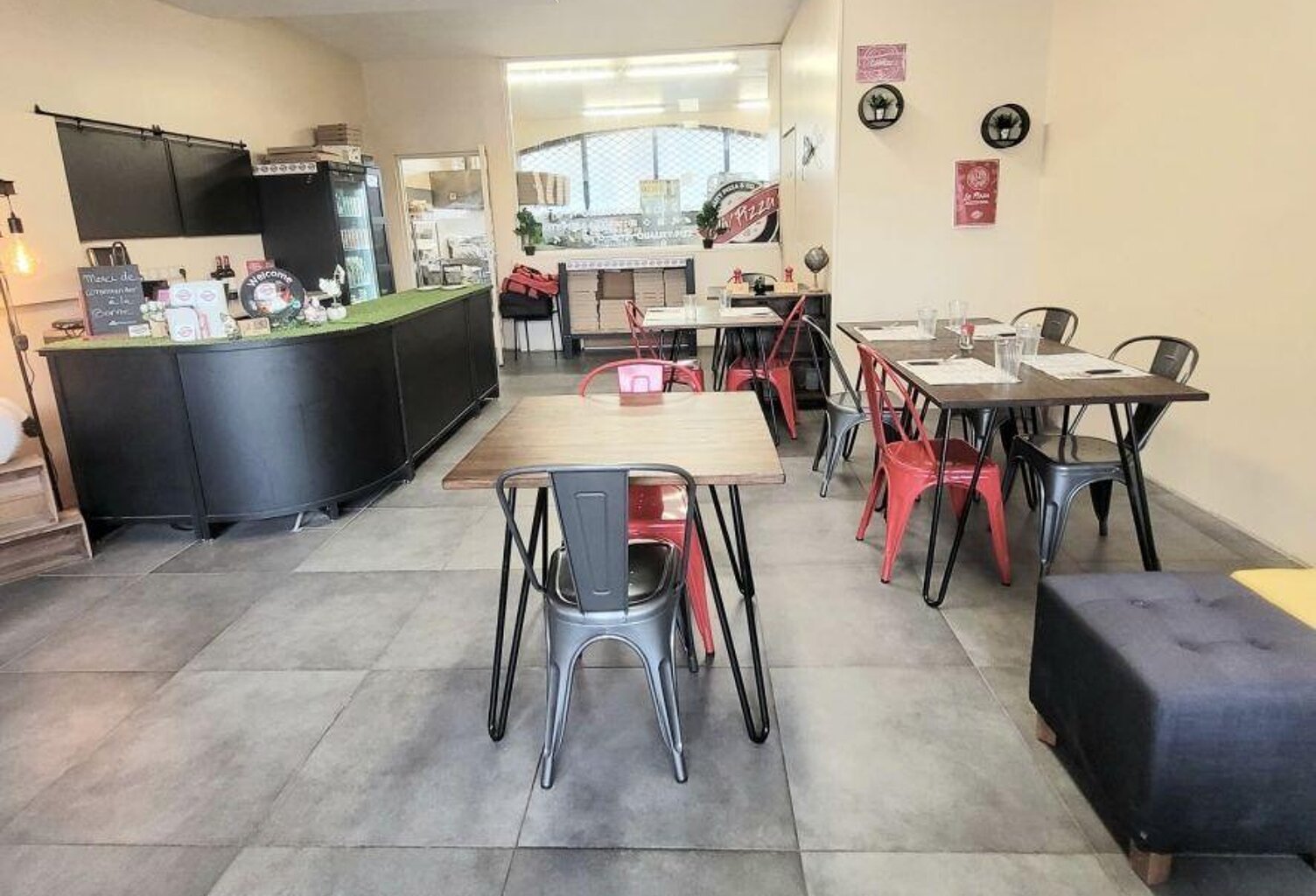 Vente Pizzeria 78 m&sup2; — photo 1