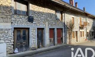 Maison 8 Pièces 325 m² à vendre à Saint-Martin-de-Bavel (01510)