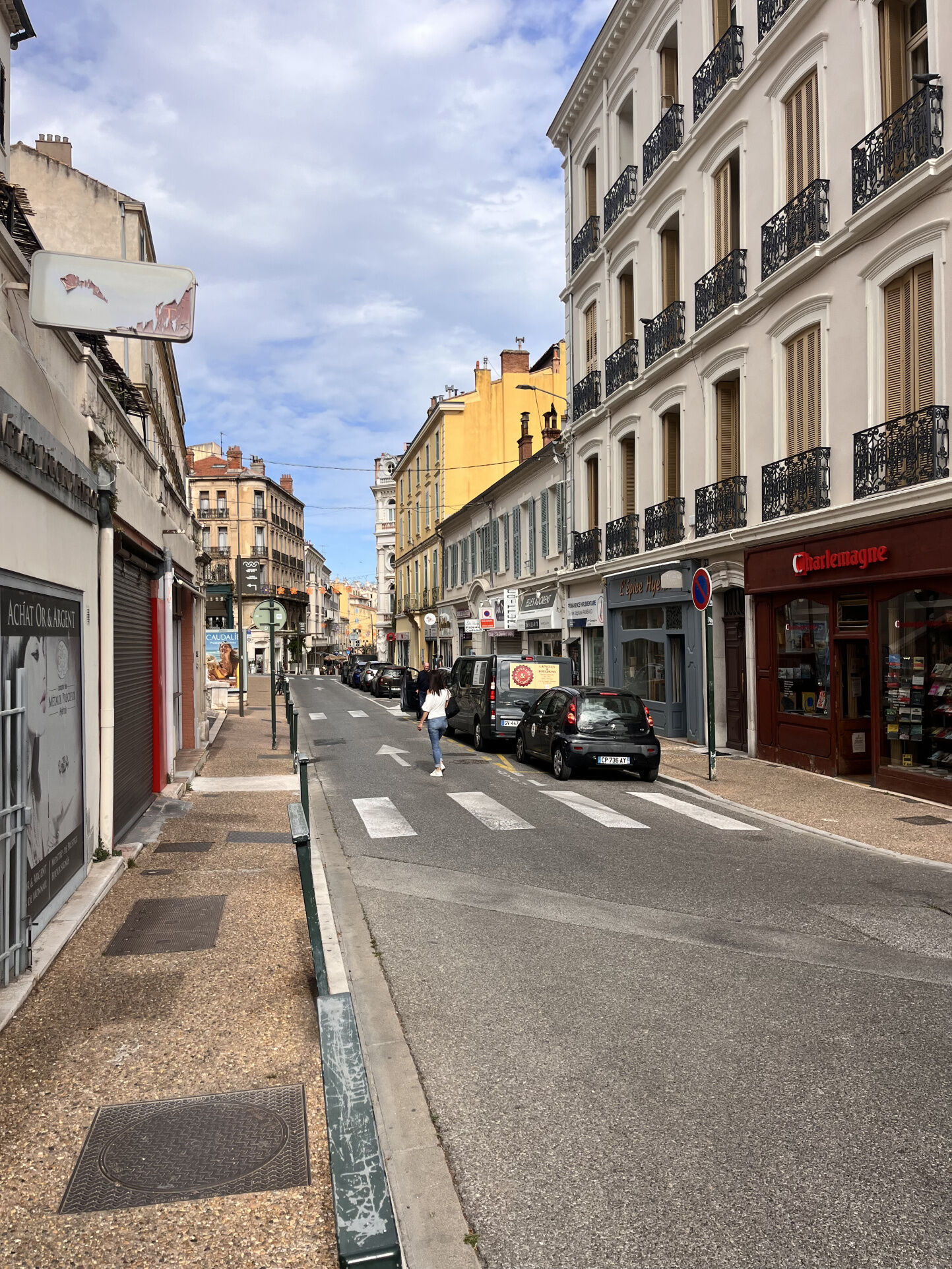 Local commercial  à vendre Hyères 83400