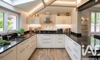 Maison 6 Pièces 189 m² à vendre à Saucats (33650)