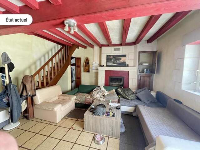 Maison en pierre de 4 pièces principales — photo du bien