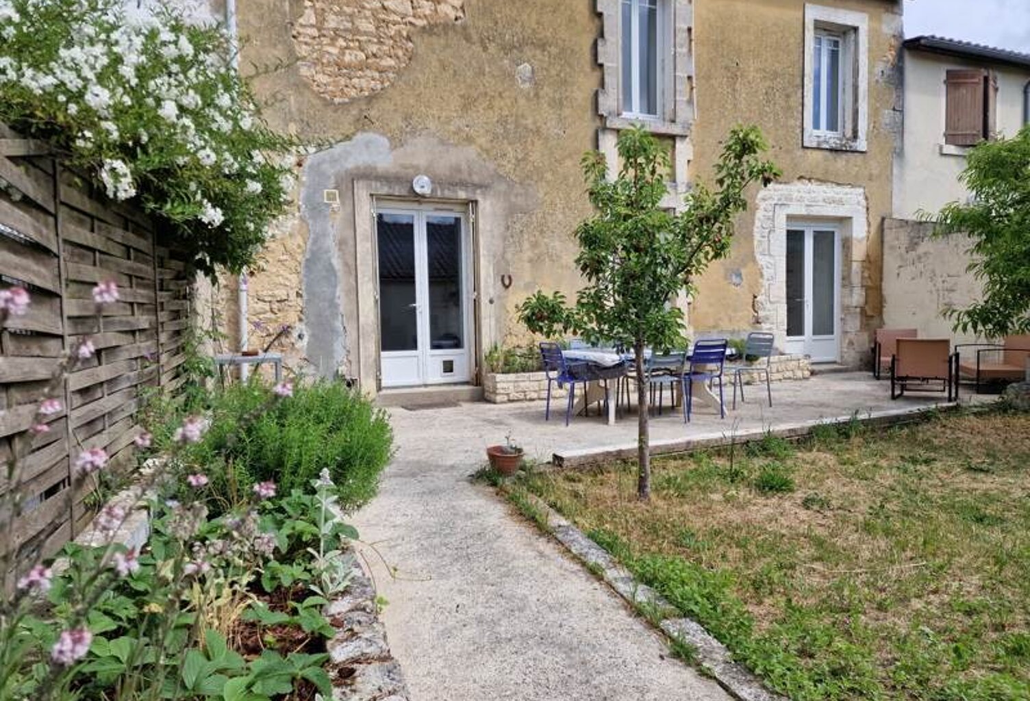 Maison de ville de 4 pièces principales — photo 1