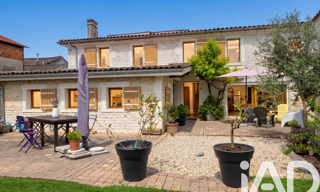 Maison 9 Pièces 246 m² à vendre à Triac-Lautrait (16200)