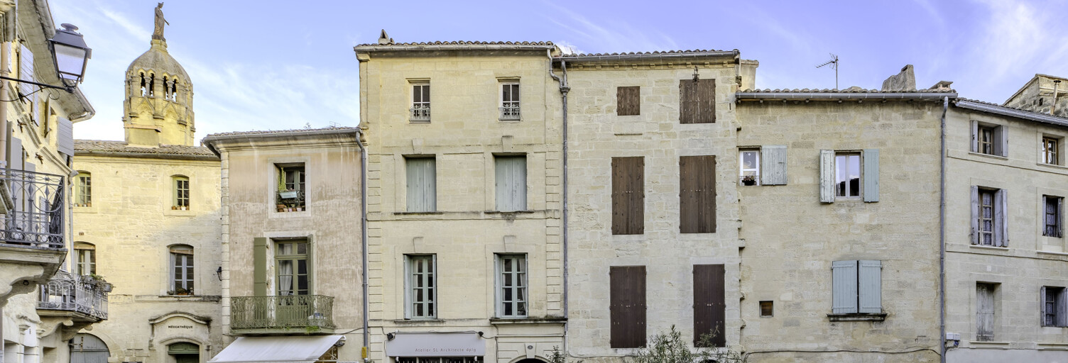 Immeuble  115 m² à vendre à Uzès (30700)