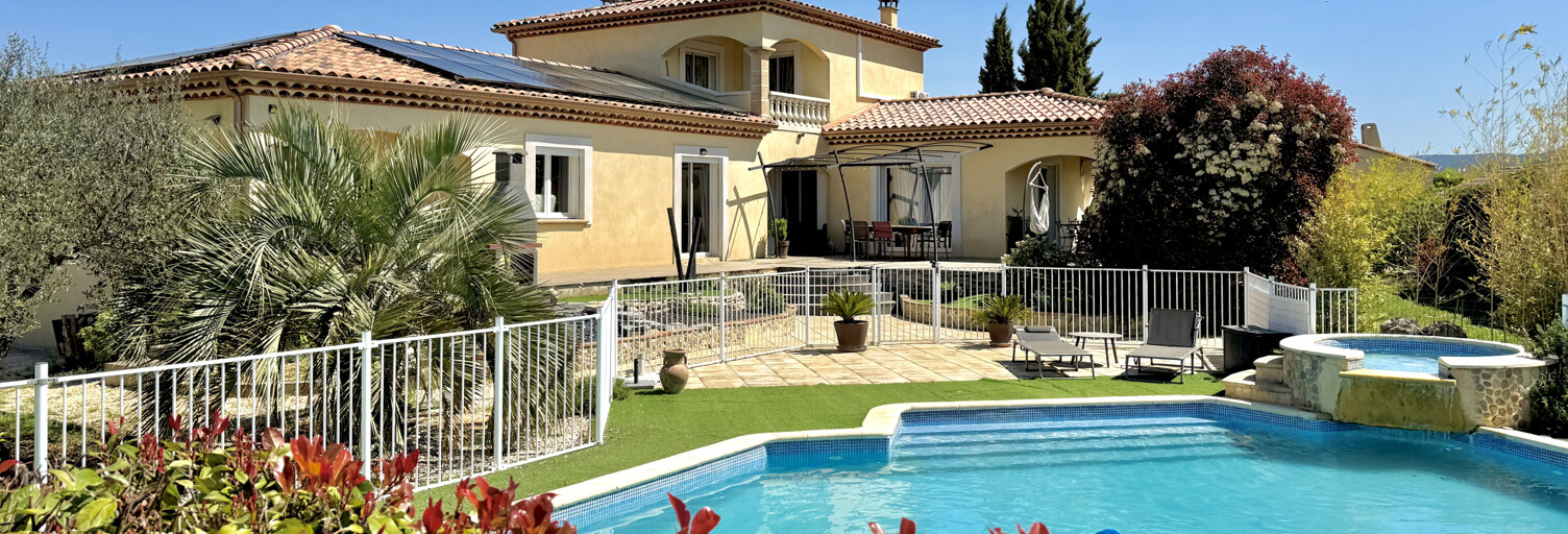 Maison 7 Pièces 176 m² à vendre à Allègre-les-Fumades (30500)