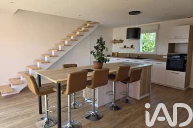 Maison 7 pièces 349900 €