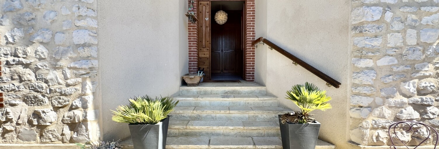 Maison 6 Pièces 200 m² à vendre à Caussade (82300)