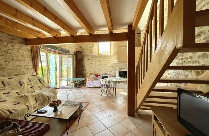 Vente maison 3 pièces 94 m² Saint-Michel-Loubéjou (46130) — photo 2