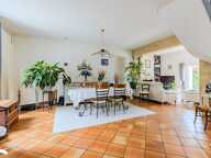 Maison en pierre de 9 pièces principales — photo 2