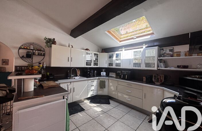 Vente Maison/villa 8 pièces — photo 3
