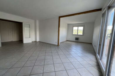 Appartement 4 pièces 725 €