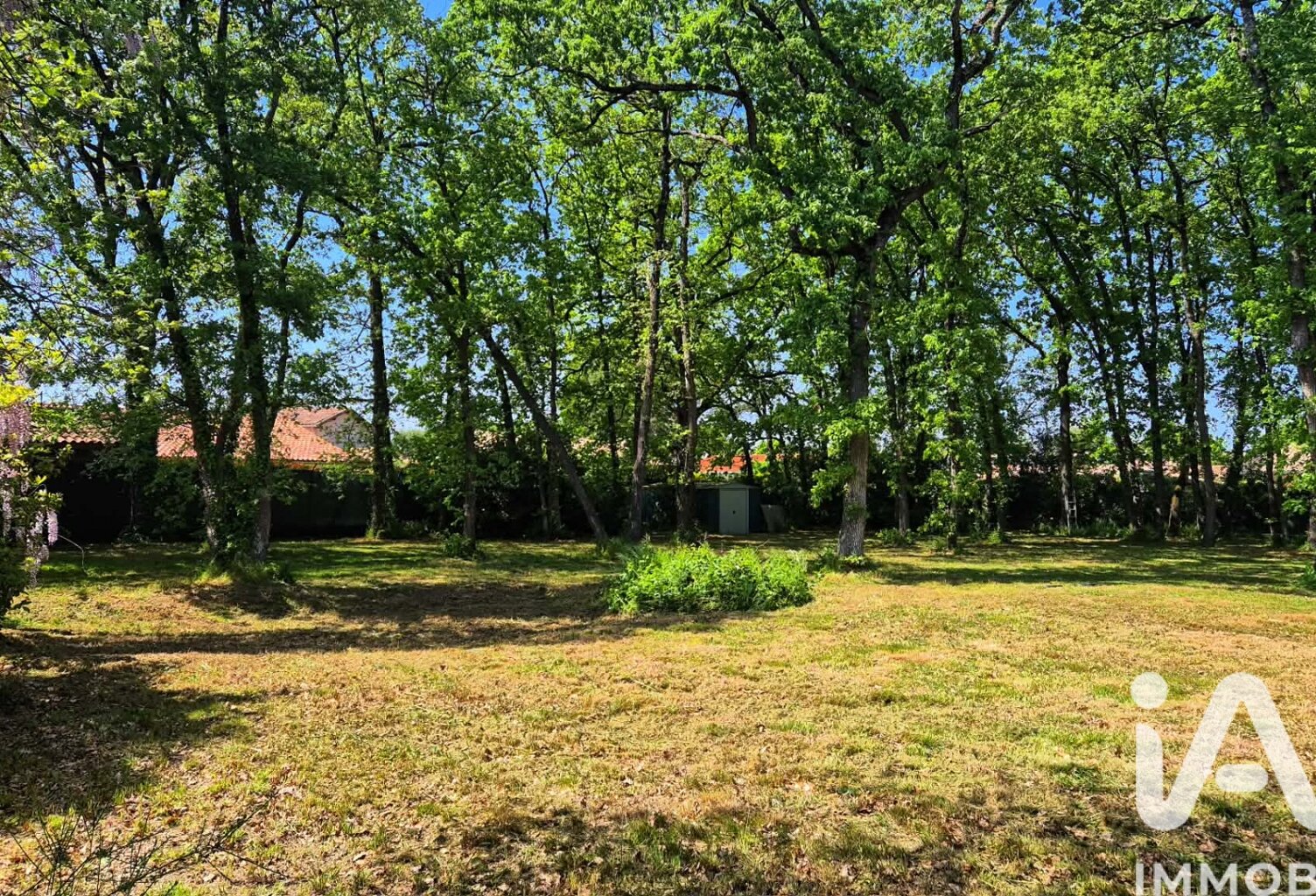 Vente Terrain 3 700 m&sup2; — photo 1