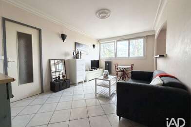 Appartement 3 pièces 117700 €